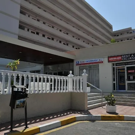 El Dorado Estrella 아파트